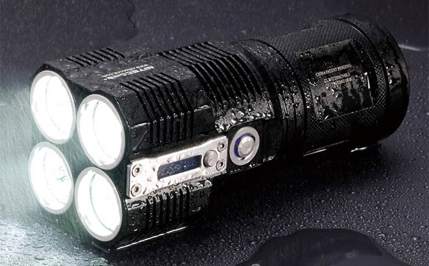 tactical flashlights for hunters - hikers